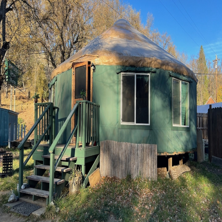 Yurt 28-ft near Kings Canyon National Park